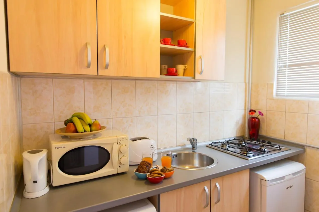 Bucharestby Apartments Бухарест